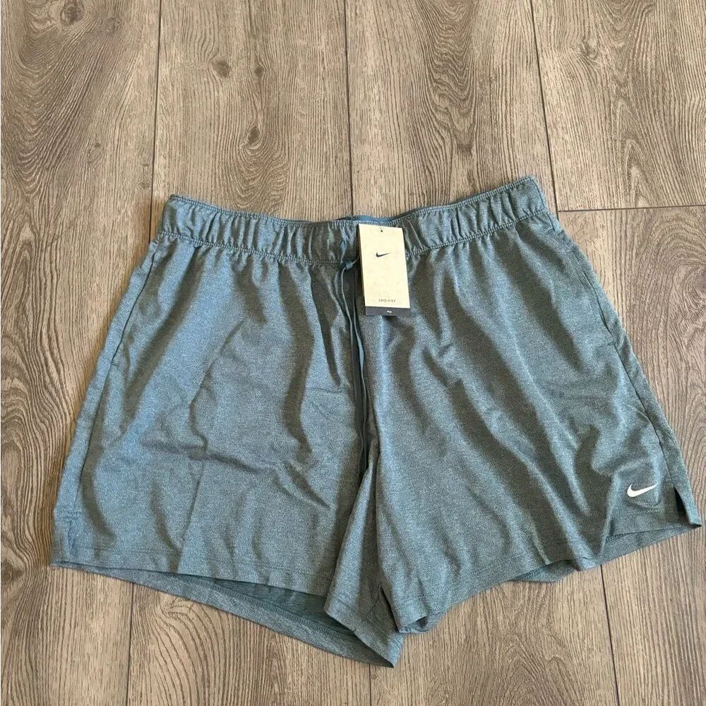 Nike woman’s dri fit shorts very comfortable
